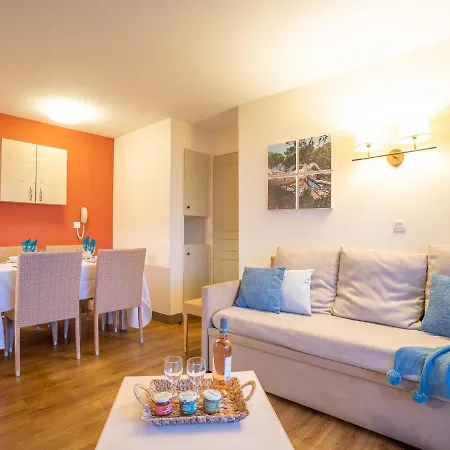 Appartement Le Belvedere - V2 013 By Interhome Saint-Raphaël