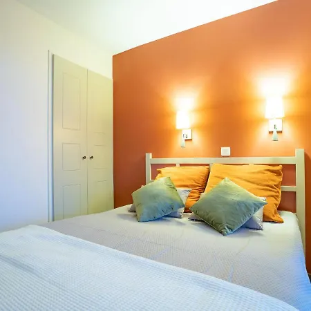 Le Belvedere - V2 013 By Interhome *