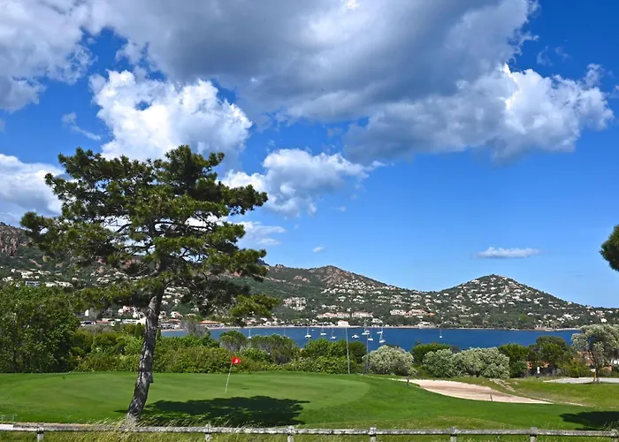 Apartmán Le Belvedere - V2 013 By Interhome Saint-Raphaël